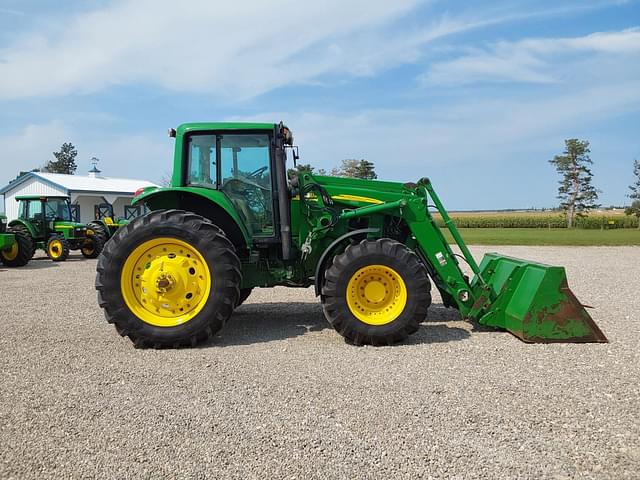 Image of John Deere 7430 Premium equipment image 3