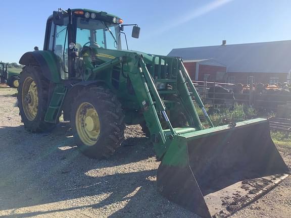 Image of John Deere 7430 Premium equipment image 1