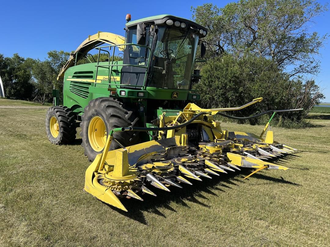 Image of John Deere 7450 Primary image