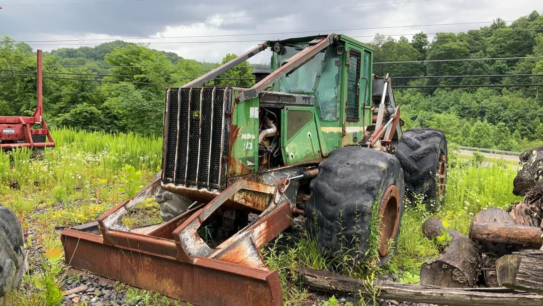 Image of John Deere 748GIII Primary image