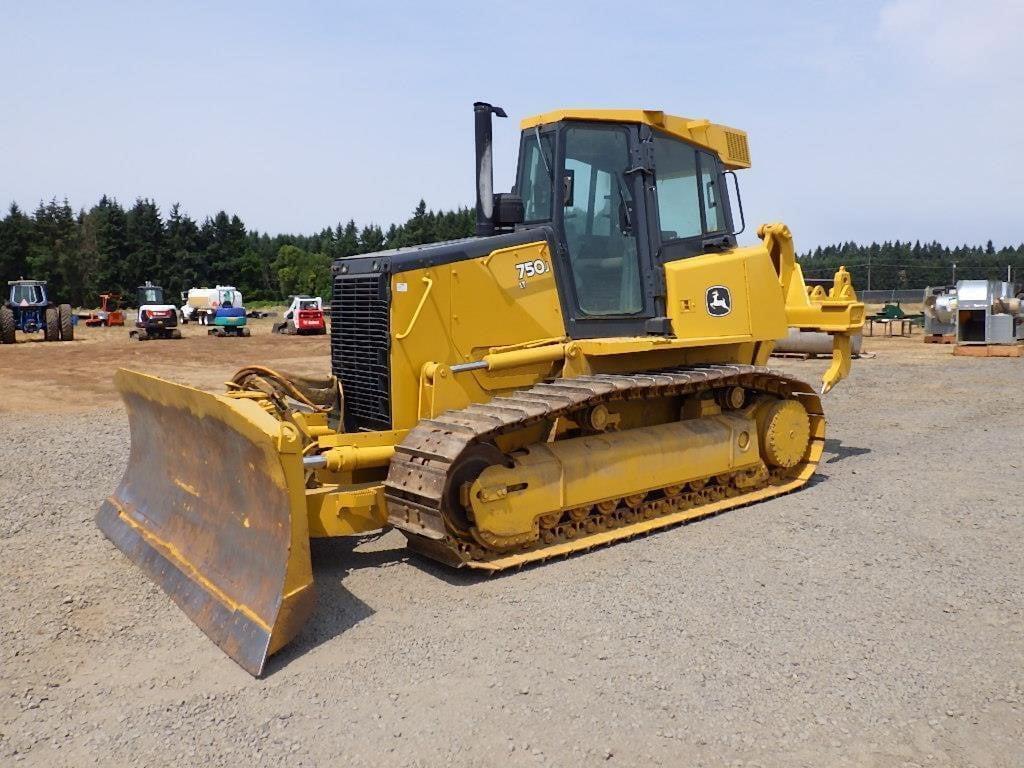 Image of John Deere 750J LT Primary image