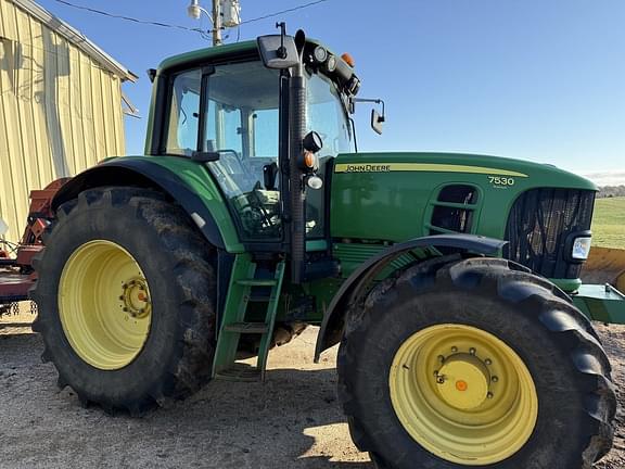 Image of John Deere 7530 Premium Primary image