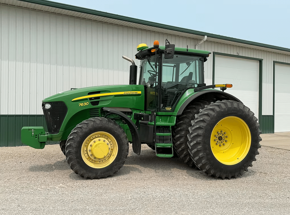 Image of John Deere 7630 Primary Image