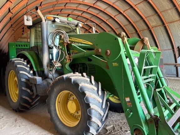 Image of John Deere 7630 equipment image 1