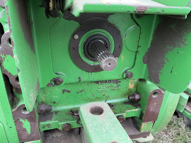 Image of John Deere 7630 equipment image 4
