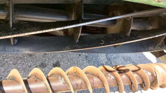 Image of John Deere 7700 equipment image 4