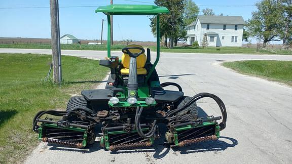 Image of John Deere 7700 equipment image 1