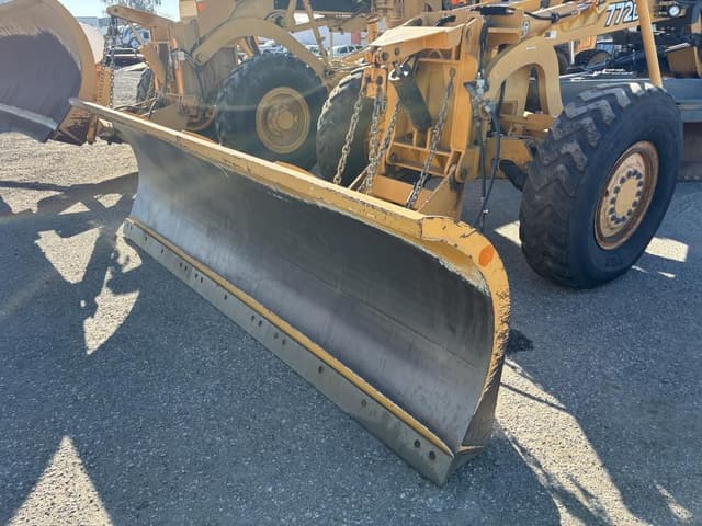 Image of John Deere 772D equipment image 4