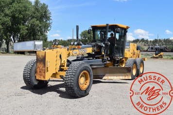 Main image John Deere 772D