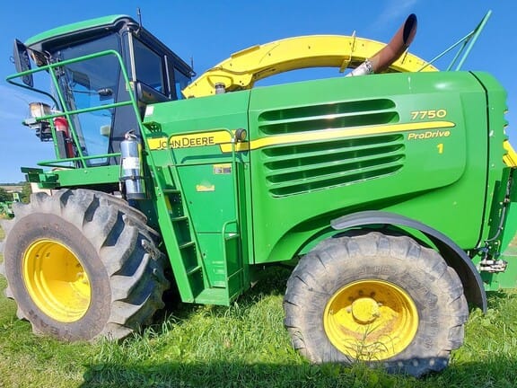 Main image John Deere 7750
