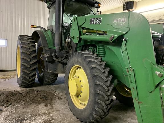 Image of John Deere 7830 equipment image 1