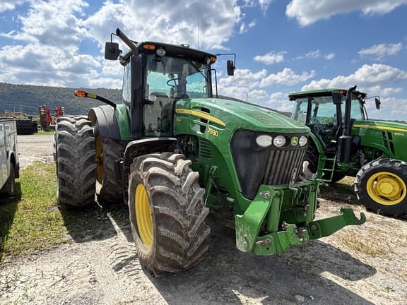 Image of John Deere 7930 equipment image 1
