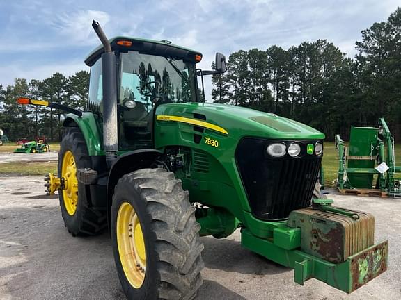 Image of John Deere 7930 equipment image 1