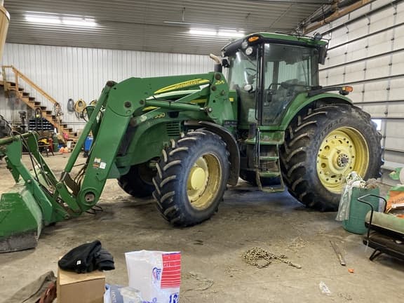 Image of John Deere 7930 Primary image
