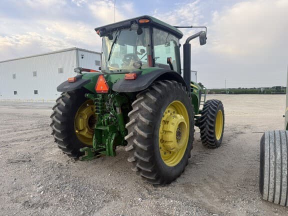 Image of John Deere 7930 equipment image 4
