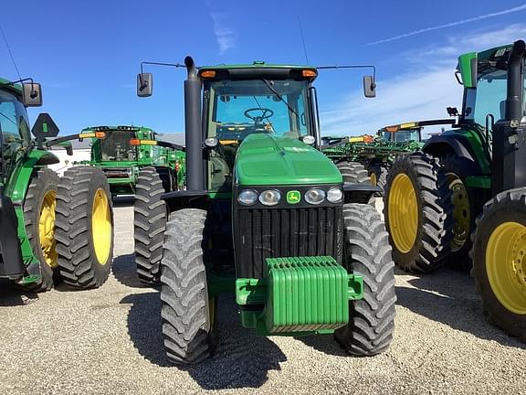 Image of John Deere 8130 equipment image 4