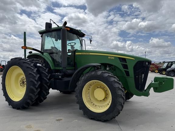 Image of John Deere 8130 equipment image 1
