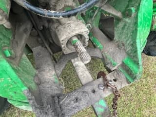 Image of John Deere 8130 equipment image 2