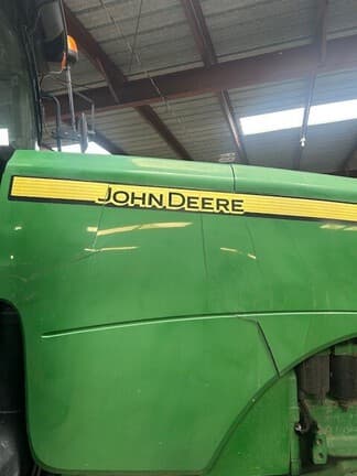 Image of John Deere 8130 equipment image 2