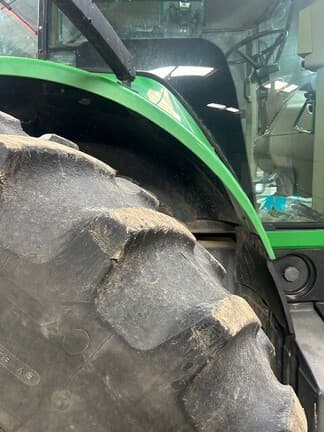 Image of John Deere 8130 equipment image 3