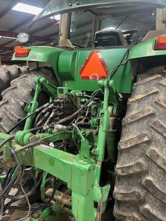 Image of John Deere 8130 equipment image 4