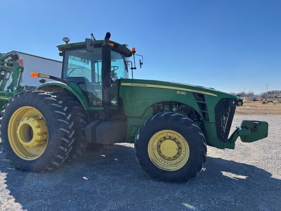 Image of John Deere 8130 equipment image 1