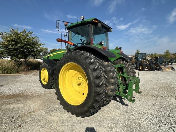 Image of John Deere 8130 equipment image 2