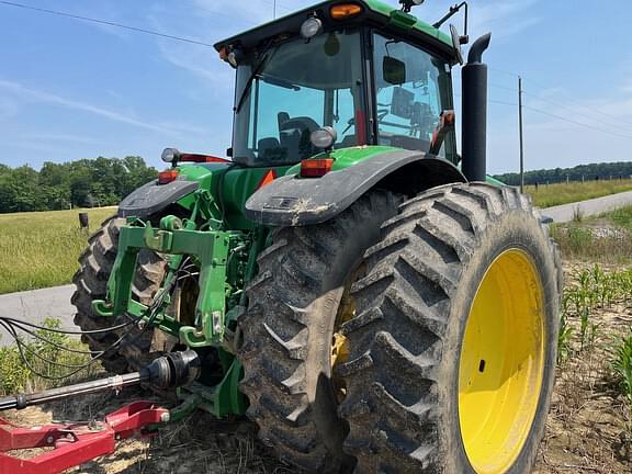 Image of John Deere 8130 equipment image 3