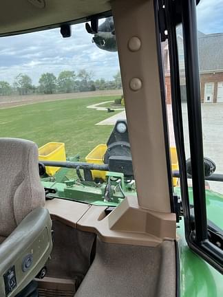 Main image John Deere 8230 7