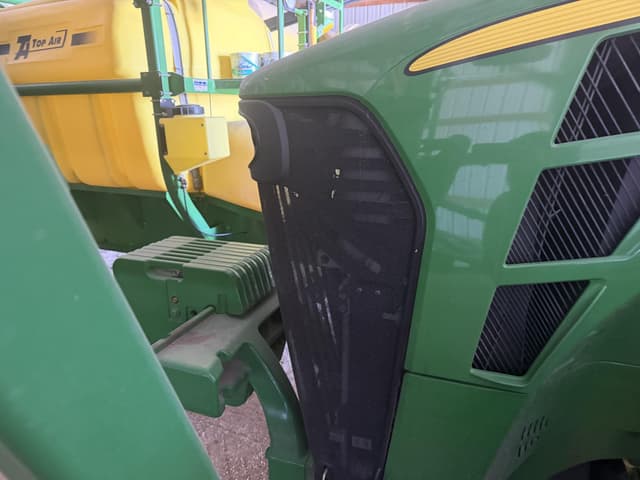 Image of John Deere 8230 equipment image 4