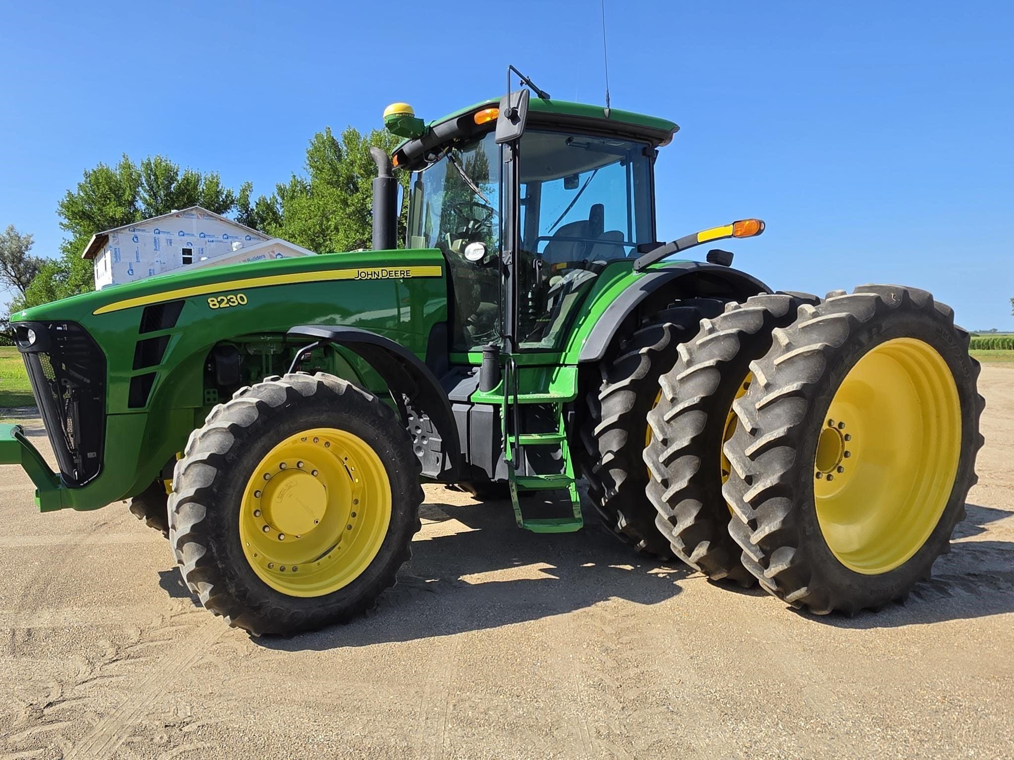 2008 John Deere 8230 Equipment Image0