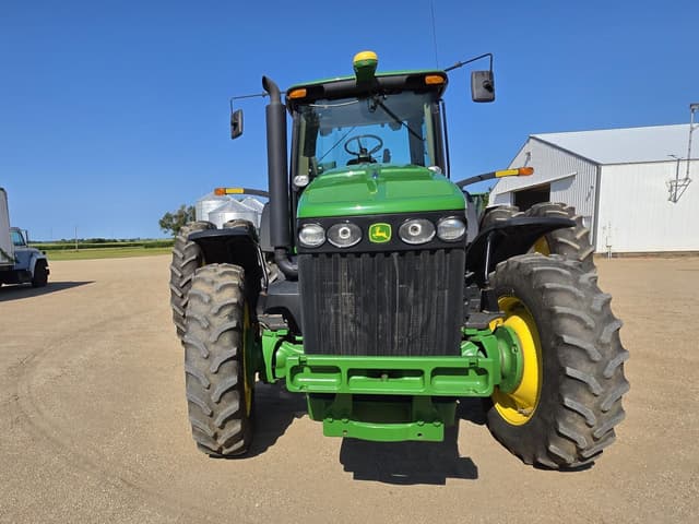 Image of John Deere 8230 equipment image 2