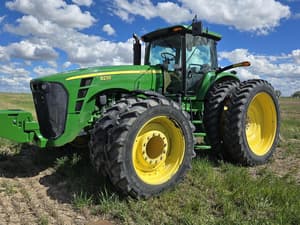 2008 John Deere 8230 Image