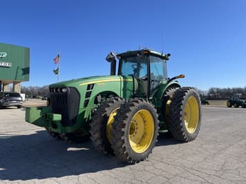 Main image John Deere 8330