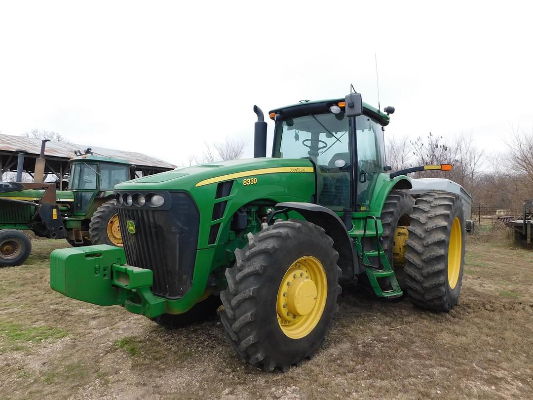 Image of John Deere 8330 Primary image