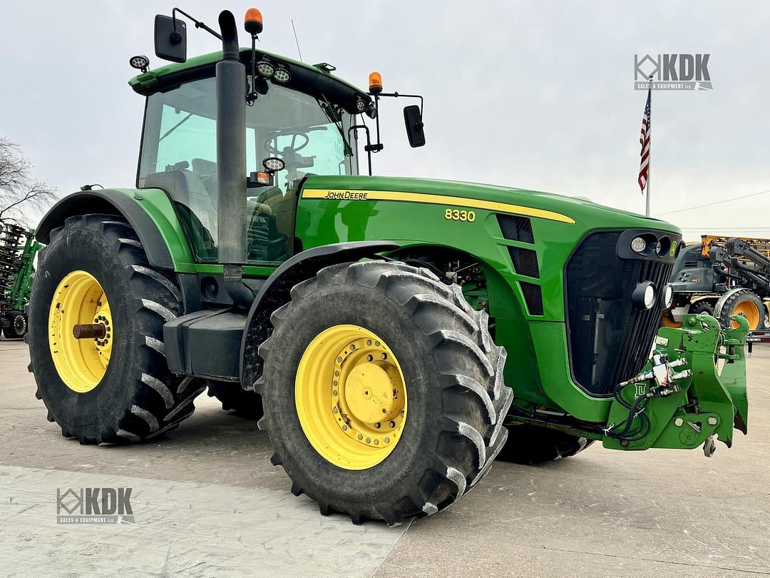 Image of John Deere 8330 Primary image