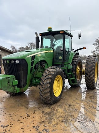 Main image John Deere 8330