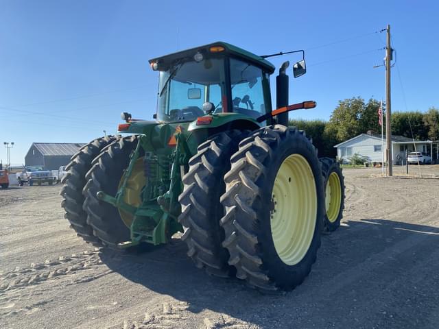 Image of John Deere 8330 equipment image 4