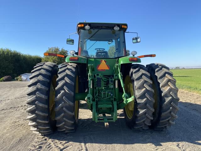 Image of John Deere 8330 equipment image 3