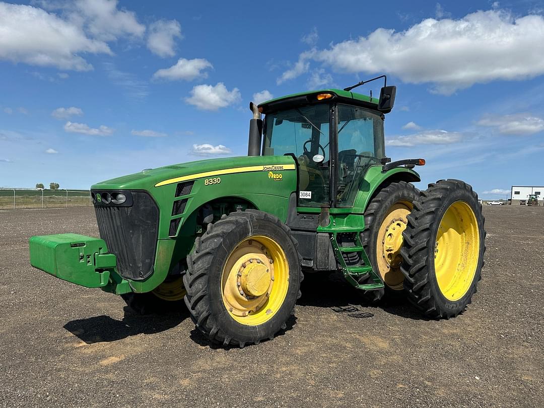 Image of John Deere 8330 Primary image