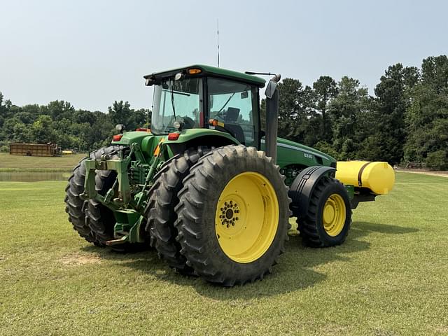 Image of John Deere 8330 equipment image 4