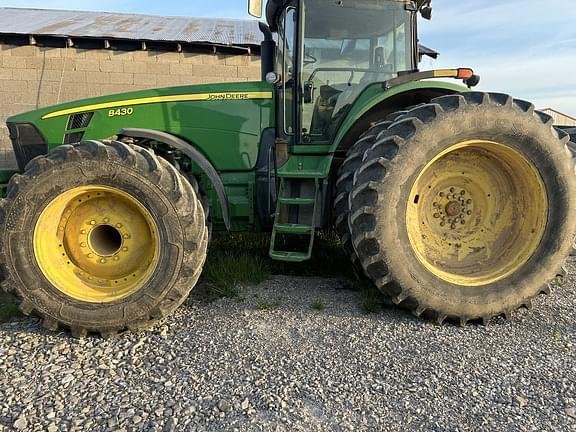 Image of John Deere 8430 equipment image 2