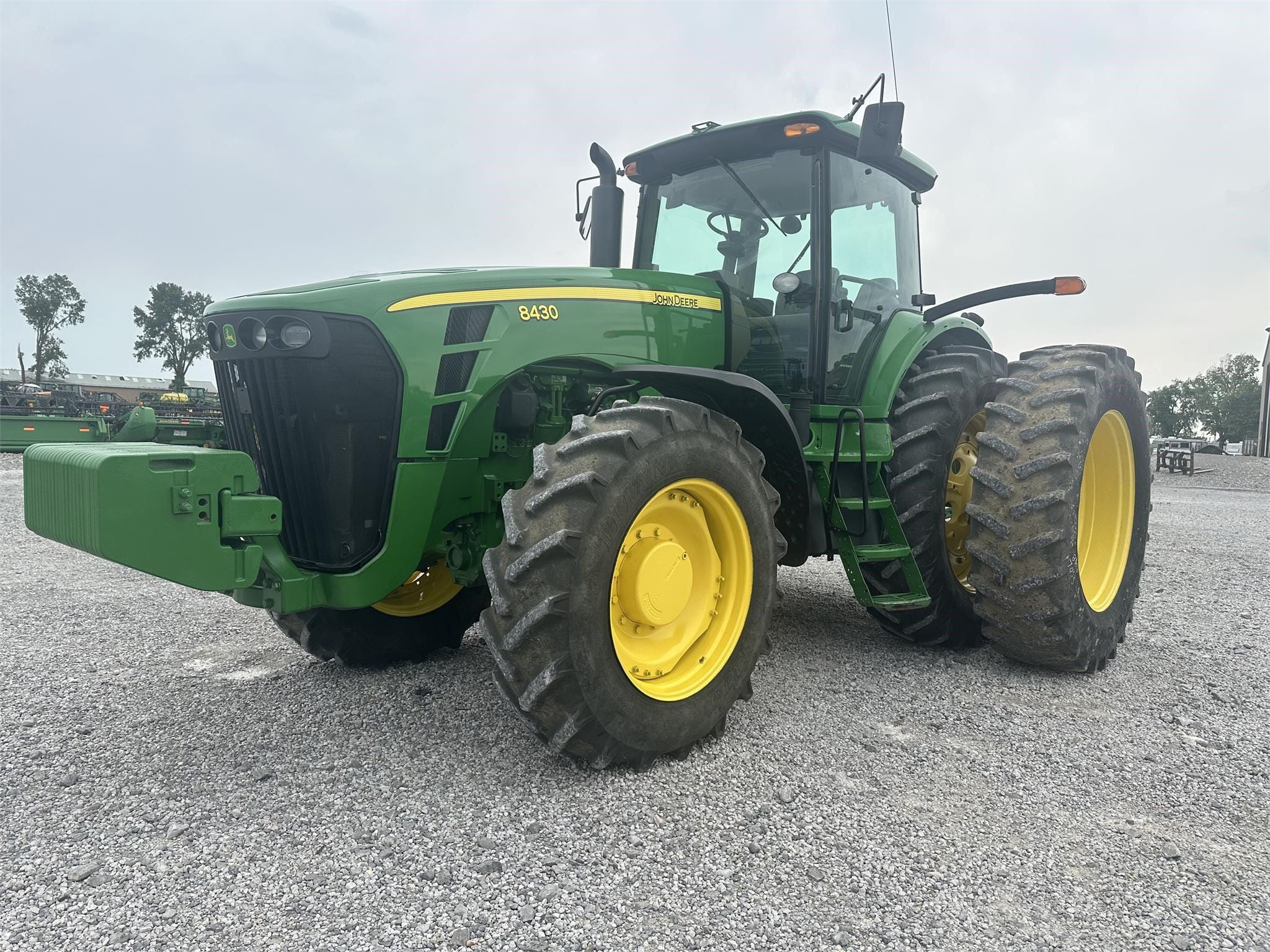 2008 John Deere 8430 Equipment Image0