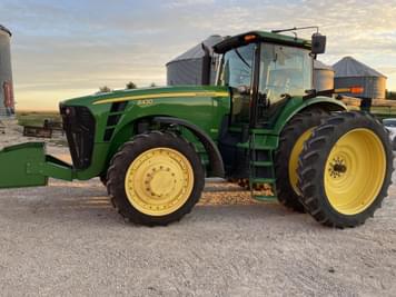 Main image John Deere 8430