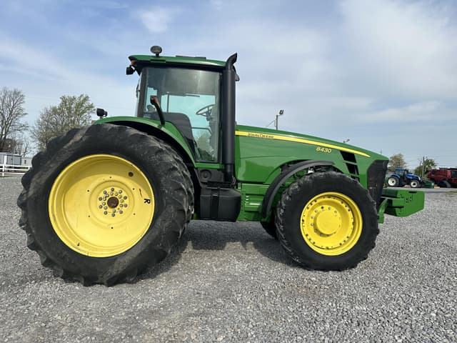 Image of John Deere 8430 equipment image 3