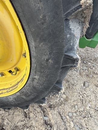Image of John Deere 8430 equipment image 2