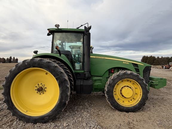 Image of John Deere 8430 equipment image 4