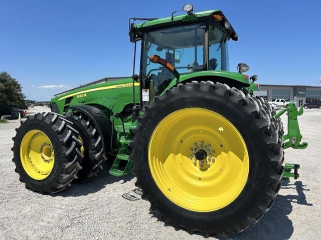 Image of John Deere 8430 equipment image 4