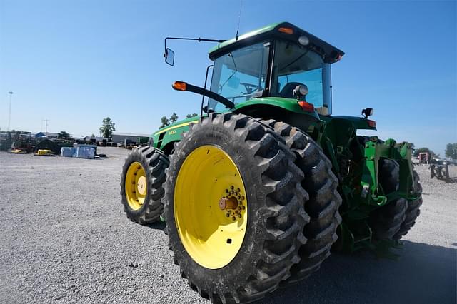 Image of John Deere 8430 equipment image 4