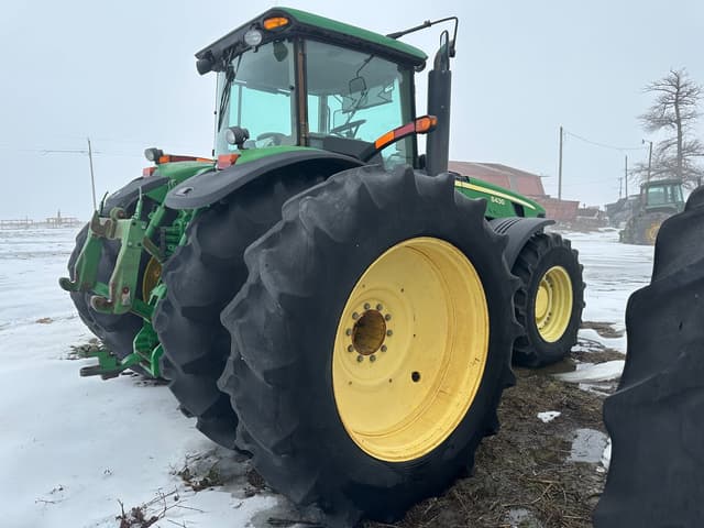Image of John Deere 8430 equipment image 2